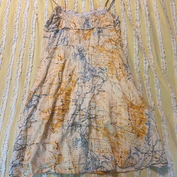 Urban Outfitters Dress - Picture 2 of 2